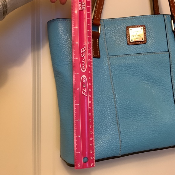 Dooney & Bourke tote - Picture 5 of 11